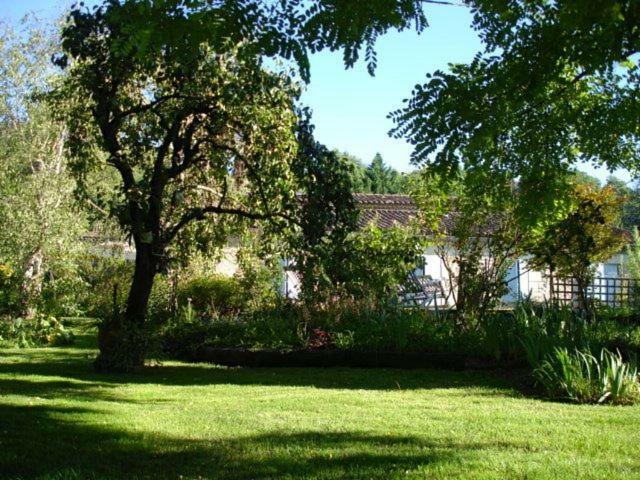 La Petite Provence De Touron Bed & Breakfast Pujols  Exterior foto